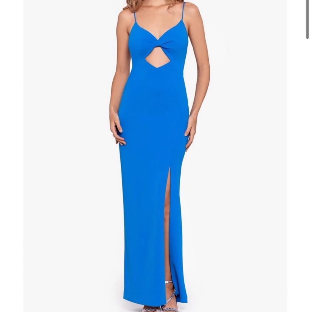 Xscape blue formal dress